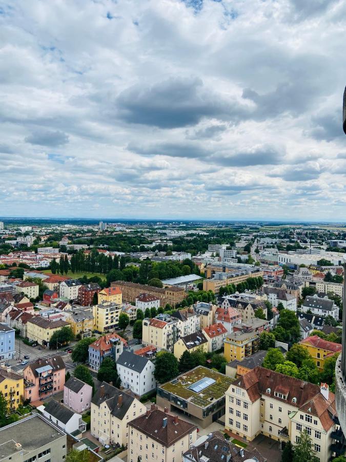 Hotelturm Augsburg Appartment 29 Stock Экстерьер фото
