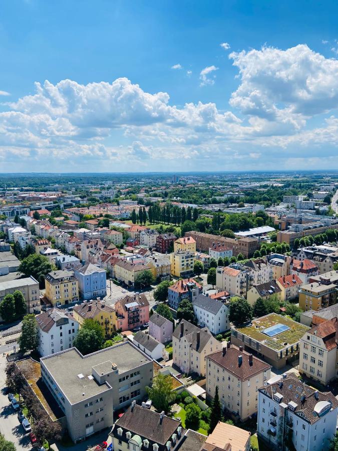 Hotelturm Augsburg Appartment 29 Stock Экстерьер фото